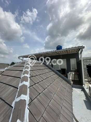 Rumah Strategis Modern Lb 120m2 di BSD, Tangerang Selatan Rumah Strategis Modern Lb 120m2 di BSD, Tangerang Selatan