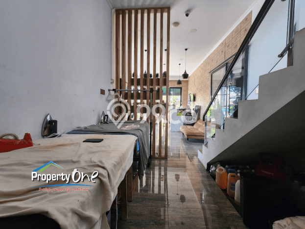 Kost Dijual di BSD dengan 24 KT dan Luas 750m2 Kost Dijual di BSD dengan 24 KT dan Luas 750m2