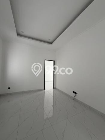 Siap Huni Rumah Mewah 4 Kamar di BSD Dekat ke Mana Pun Siap Huni Rumah Mewah 4 Kamar di BSD Dekat ke Mana Pun