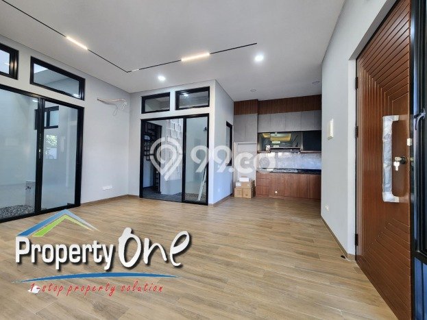 Hunian Mewah Dijual LT 159m2 di BSD, Tangerang Selatan Hunian Mewah Dijual LT 159m2 di BSD, Tangerang Selatan