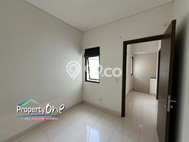 Rumah Strategis Modern Lb 82m2 di BSD, Tangerang Selatan Rumah Strategis Modern Lb 82m2 di BSD, Tangerang Selatan