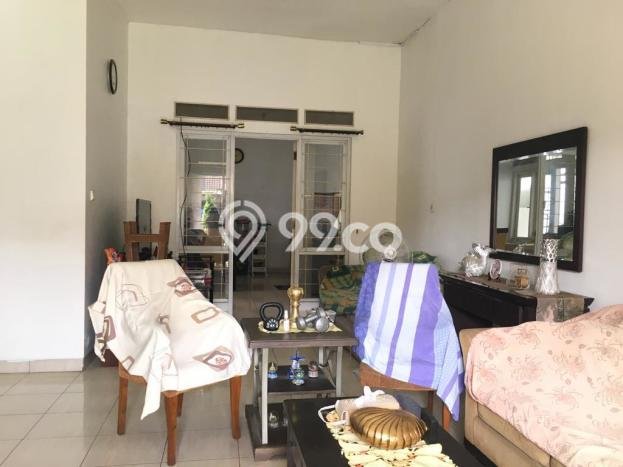 Hunian Cantik Minimalis Lb 80m2 di Serpong, Tangerang Selatan Hunian Cantik Minimalis Lb 80m2 di Serpong, Tangerang Selatan