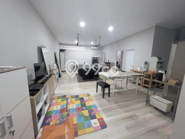 For Sale Rumah 2 Kamar Lokasi Ideal Nyaman dan Strategis di BSD For Sale Rumah 2 Kamar Lokasi Ideal Nyaman dan Strategis di BSD