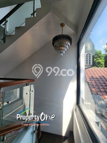Kost Dijual di BSD dengan 24 KT dan Luas 750m2 Kost Dijual di BSD dengan 24 KT dan Luas 750m2