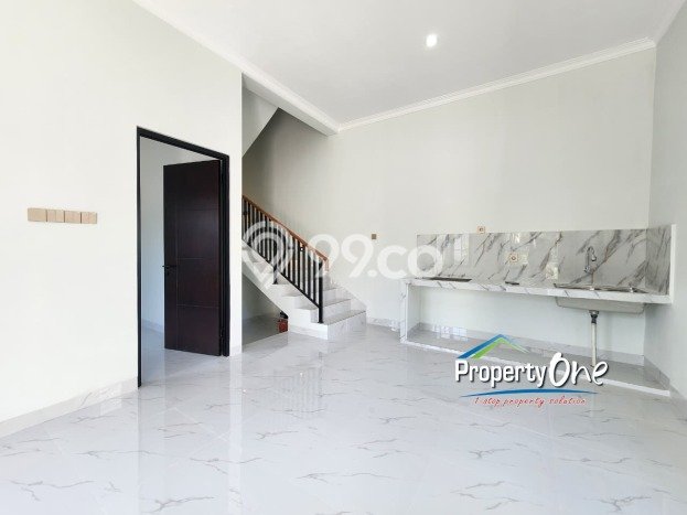Jual Rumah Bagus Siap Huni LB 109m2 di BSD, Tangerang Selatan Jual Rumah Bagus Siap Huni LB 109m2 di BSD, Tangerang Selatan