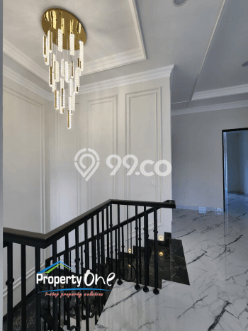 For Sale Rumah Mewah Exclusive di BSD, Tangerang Selatan For Sale Rumah Mewah Exclusive di BSD, Tangerang Selatan