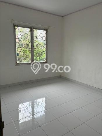 Jual Rumah Bagus Siap Huni LB 96m2 di BSD, Tangerang Selatan Jual Rumah Bagus Siap Huni LB 96m2 di BSD, Tangerang Selatan