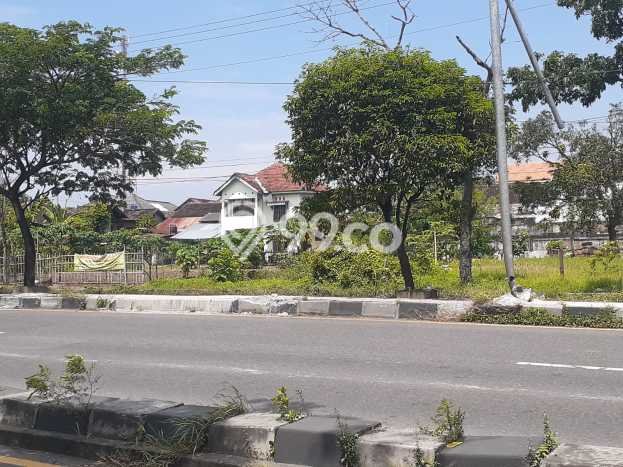Jarang Ada! Tanah di Banguntapan Punya Luas 464m2 SHM Jarang Ada! Tanah di Banguntapan Punya Luas 464m2 SHM