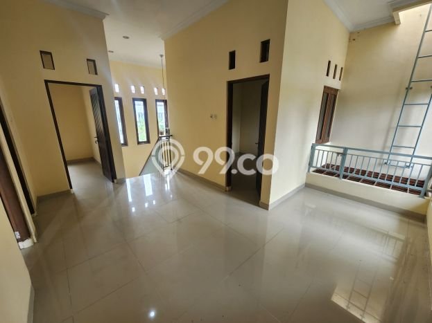 Dijual Rumah 5 Kamar Lokasi Strategis Nyaman dan Strategis di Mlati Dijual Rumah 5 Kamar Lokasi Strategis Nyaman dan Strategis di Mlati