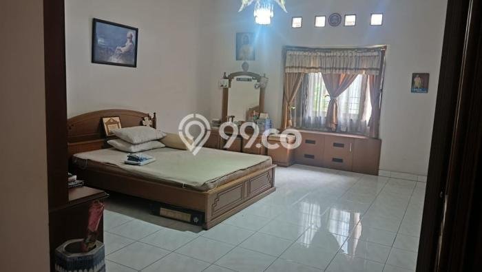 Hunian Elit LB 600m2 Siap Pakai Desain Elegan di Bojong Sari, Depok Hunian Elit LB 600m2 Siap Pakai Desain Elegan di Bojong Sari, Depok