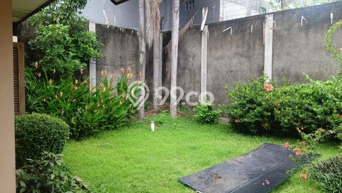 Hunian Elit LB 600m2 Siap Pakai Desain Elegan di Bojong Sari, Depok Hunian Elit LB 600m2 Siap Pakai Desain Elegan di Bojong Sari, Depok