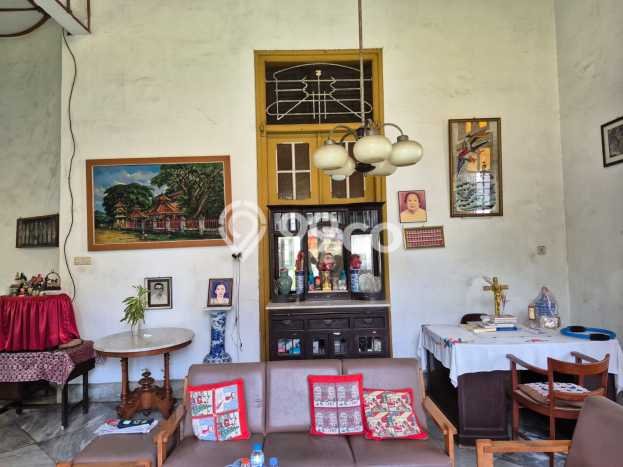 Siap Huni Rumah Mewah 4 Kamar di Semarang Selatan Dekat ke Mana Saja Siap Huni Rumah Mewah 4 Kamar di Semarang Selatan Dekat ke Mana Saja