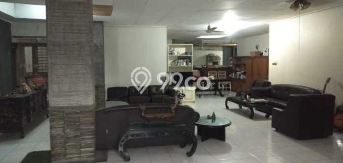 For Sale! Premium House LT 1100m2 Desain Elegan di Pondok Labu For Sale! Premium House LT 1100m2 Desain Elegan di Pondok Labu