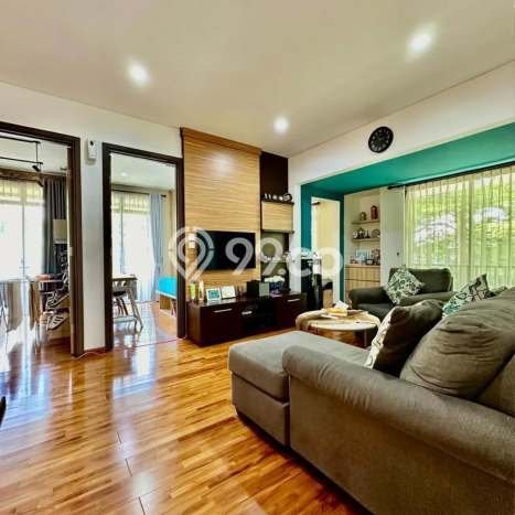 Rumah Elit LB 300m2 Siap Huni Desain Elegan di Lebak Bulus, Jakarta Selatan Rumah Elit LB 300m2 Siap Huni Desain Elegan di Lebak Bulus, Jakarta Selatan