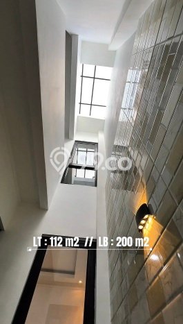 Dijual Rumah Mewah Elegan Dengan View Eksklusif di Bintaro, Tangerang Selatan Dijual Rumah Mewah Elegan Dengan View Eksklusif di Bintaro, Tangerang Selatan