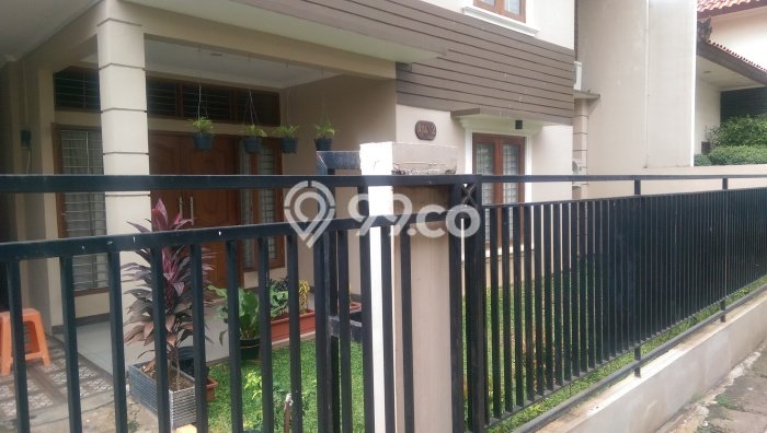 Dijual Cepat Rumah Siap Huni LT 223m2 LB 360m2 di Jakarta Selatan Cocok untuk Hunian Dijual Cepat Rumah Siap Huni LT 223m2 LB 360m2 di Jakarta Selatan Cocok untuk Hunian