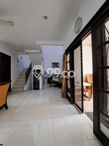 Rumah Modern 4 KT di Cibubur Bekasi Rumah Modern 4 KT di Cibubur Bekasi