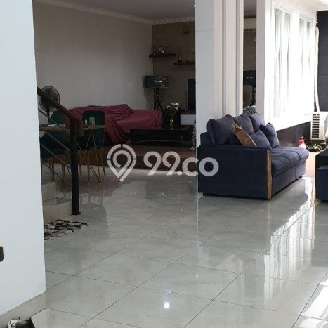 Rumah Elit LB 400m2 Siap Pakai Desain Elegan di Kota Wisata, Bogor Rumah Elit LB 400m2 Siap Pakai Desain Elegan di Kota Wisata, Bogor