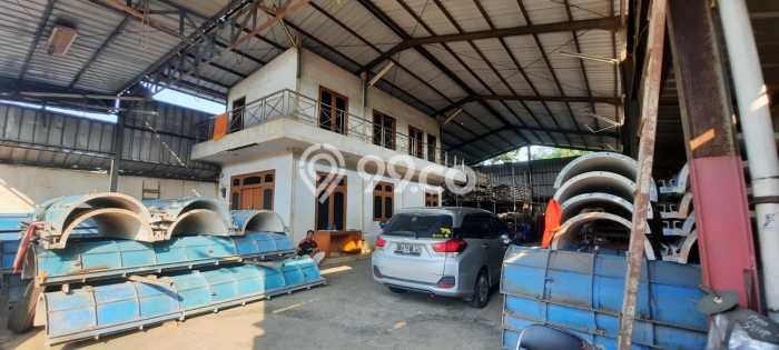 Unit Gudang Dijual di Bogor LT 470m2 & LB 450m2 Unit Gudang Dijual di Bogor LT 470m2 & LB 450m2