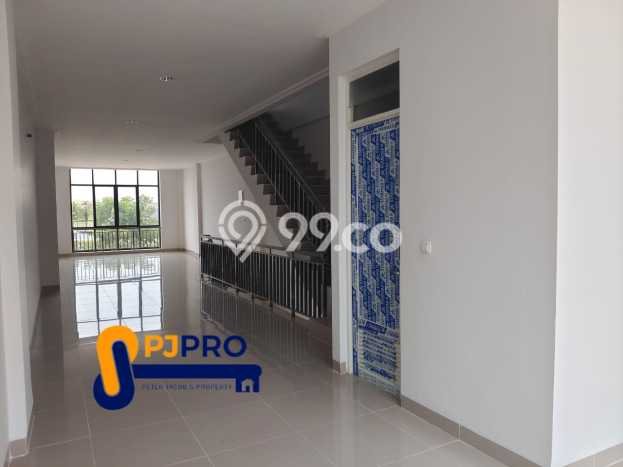 Ruko Dijual Lokasi Stratagis di Kelapa Gading Jakarta Utara Cocok untuk Bisnis Ruko Dijual Lokasi Stratagis di Kelapa Gading Jakarta Utara Cocok untuk Bisnis