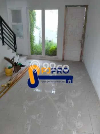 For Sale Hunian Rumah Nyaman 2 Kamar di Summarecon Bekasi, Bekasi For Sale Hunian Rumah Nyaman 2 Kamar di Summarecon Bekasi, Bekasi