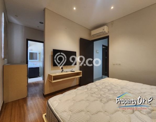 Rumah Strategis Minimalis Lb 101m2 di BSD, Tangerang Selatan Rumah Strategis Minimalis Lb 101m2 di BSD, Tangerang Selatan