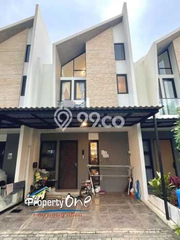 For Sale Rumah 3 Kamar Lokasi Ideal Nyaman dan Strategis di BSD For Sale Rumah 3 Kamar Lokasi Ideal Nyaman dan Strategis di BSD