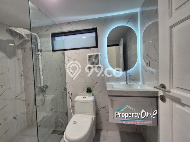 For Sale Rumah Mewah Exclusive di BSD, Tangerang Selatan For Sale Rumah Mewah Exclusive di BSD, Tangerang Selatan