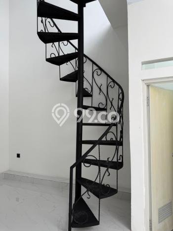 Jual Rumah Bagus Siap Huni LB 150m2 di BSD, Tangerang Selatan Jual Rumah Bagus Siap Huni LB 150m2 di BSD, Tangerang Selatan