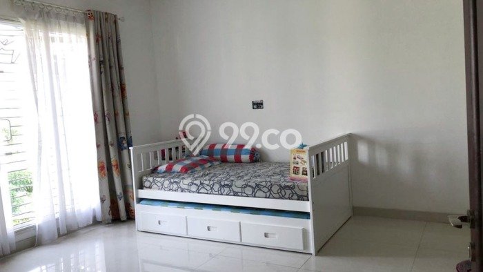 Hunian Eksklusif Dijual LT 263m2 di BSD, Tangerang Selatan Hunian Eksklusif Dijual LT 263m2 di BSD, Tangerang Selatan