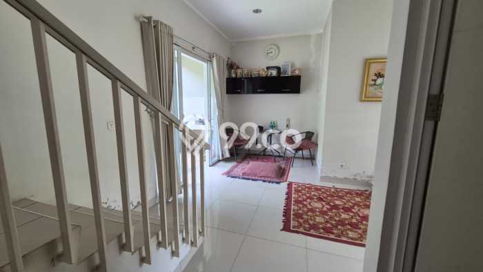 Rumah Modern Cantik 2 KT Siap Huni di Serpong Rumah Modern Cantik 2 KT Siap Huni di Serpong