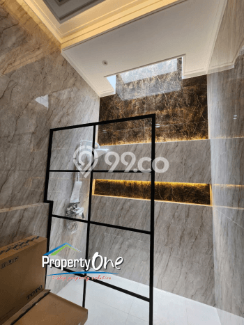 For Sale Rumah Mewah Exclusive di BSD, Tangerang Selatan For Sale Rumah Mewah Exclusive di BSD, Tangerang Selatan