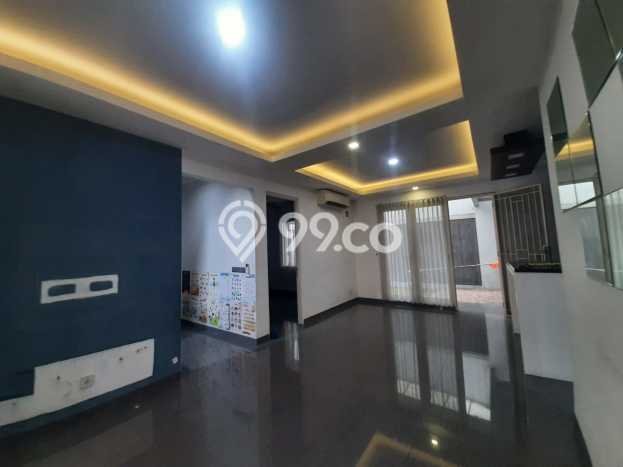 Rumah Eksklusif Dijual LT 162m2 di BSD, Tangerang Selatan Rumah Eksklusif Dijual LT 162m2 di BSD, Tangerang Selatan