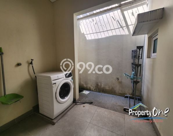 Rumah Strategis Minimalis Lb 101m2 di BSD, Tangerang Selatan Rumah Strategis Minimalis Lb 101m2 di BSD, Tangerang Selatan