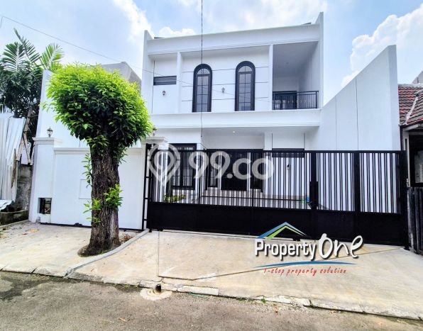 Dijual Rumah Premium dengan Fasilitas Sekitar Komplit di BSD, Tangerang Selatan Dijual Rumah Premium dengan Fasilitas Sekitar Komplit di BSD, Tangerang Selatan