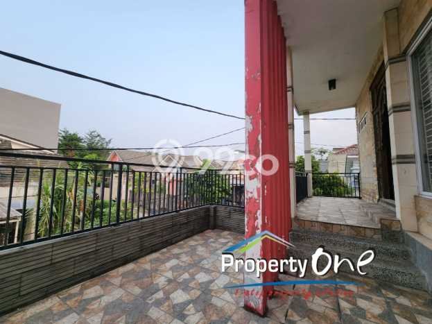 Rumah Strategis Modern Lb 270m2 di Pamulang, Tangerang Selatan Rumah Strategis Modern Lb 270m2 di Pamulang, Tangerang Selatan