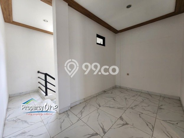 Dijual Rumah 5 Kamar Lokasi Strategis Nyaman dan Strategis di Pagedangan Dijual Rumah 5 Kamar Lokasi Strategis Nyaman dan Strategis di Pagedangan