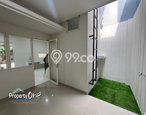 Dijual Rumah 2 Kamar Lokasi Strategis Nyaman dan Strategis di BSD Dijual Rumah 2 Kamar Lokasi Strategis Nyaman dan Strategis di BSD