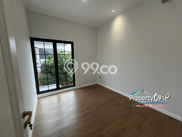Dijual Rumah Premium dengan Fasilitas Sekitar Lengkap di BSD, Tangerang Selatan Dijual Rumah Premium dengan Fasilitas Sekitar Lengkap di BSD, Tangerang Selatan
