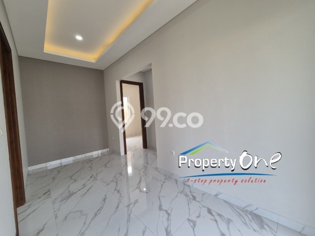 Rumah Mewah LB 225m2 Siap Pakai Desain Elegan di BSD City, Tangerang Rumah Mewah LB 225m2 Siap Pakai Desain Elegan di BSD City, Tangerang