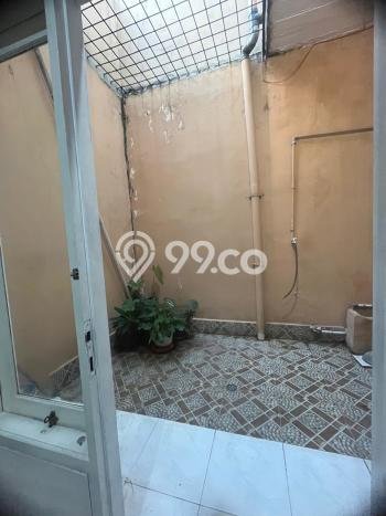 Rumah Modern Cantik 4 KT Bisa Langsung Pindah di Serpong Utara Rumah Modern Cantik 4 KT Bisa Langsung Pindah di Serpong Utara