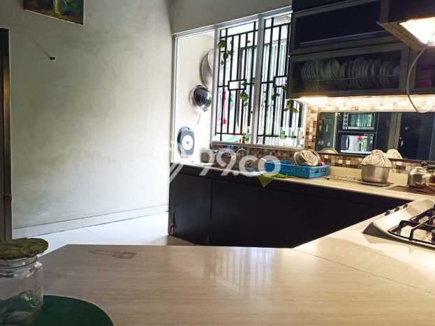 Hunian Eksklusif Siap Huni LT 203m2 di BSD, Tangerang Selatan Hunian Eksklusif Siap Huni LT 203m2 di BSD, Tangerang Selatan