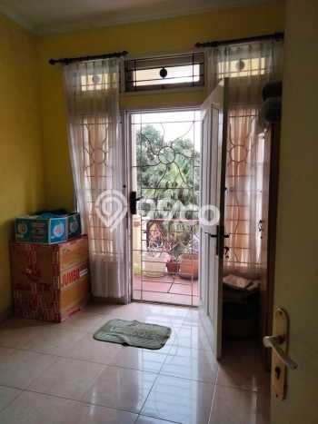Rumah Modern Cantik 4 KT Bisa Langsung Pindah di Serpong Utara Rumah Modern Cantik 4 KT Bisa Langsung Pindah di Serpong Utara