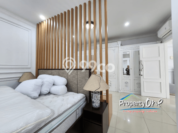 Hunian Mewah Dijual LT 300m2 di BSD, Tangerang Selatan Hunian Mewah Dijual LT 300m2 di BSD, Tangerang Selatan