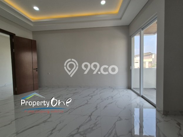 Rumah Mewah LB 225m2 Siap Pakai Desain Elegan di BSD City, Tangerang Rumah Mewah LB 225m2 Siap Pakai Desain Elegan di BSD City, Tangerang