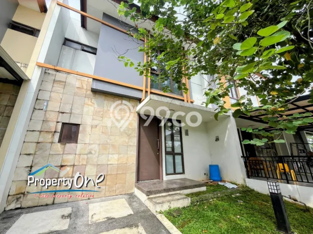 Jual Rumah Bagus Siap Huni LB 82m2 di BSD, Tangerang Selatan Jual Rumah Bagus Siap Huni LB 82m2 di BSD, Tangerang Selatan