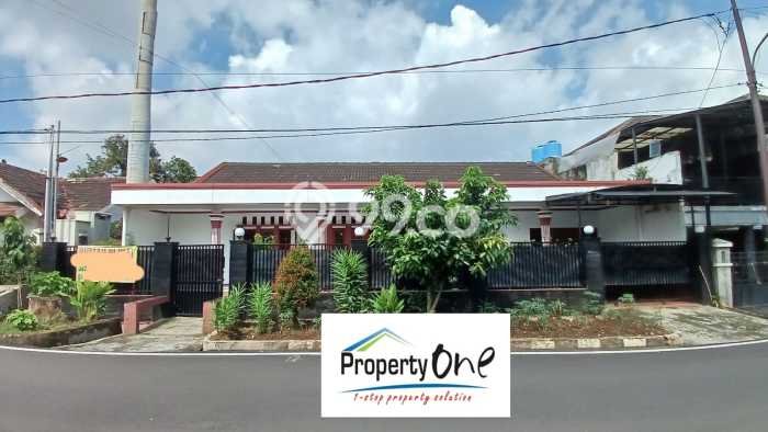 For Sale! Premium House LT 425m2 Desain Modern di Pondok Ranji For Sale! Premium House LT 425m2 Desain Modern di Pondok Ranji