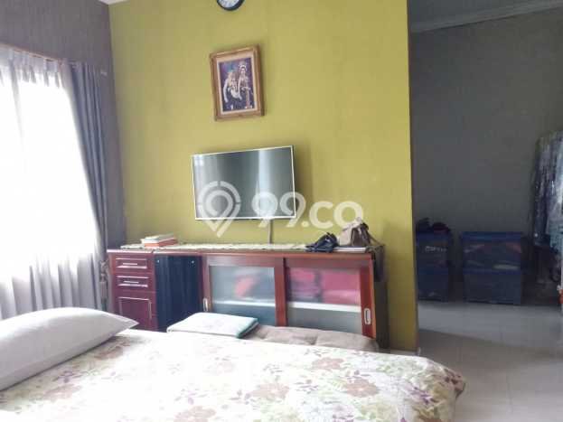 Hunian Eksklusif Siap Huni LT 203m2 di BSD, Tangerang Selatan Hunian Eksklusif Siap Huni LT 203m2 di BSD, Tangerang Selatan
