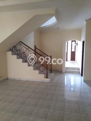 Disewakan Rumah Harga Terjangkau di Renon Denpasar dengan 5 KT Disewakan Rumah Harga Terjangkau di Renon Denpasar dengan 5 KT