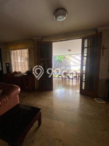 Rumah Luxury Modern Siap Huni di Pondok Indah Jakarta Selatan Rumah Luxury Modern Siap Huni di Pondok Indah Jakarta Selatan
